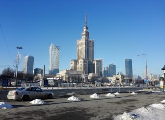 Ile w Polsce jest korporacji?